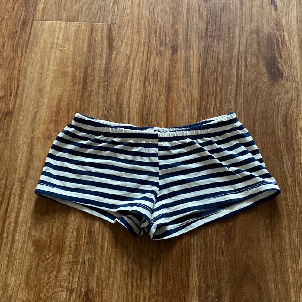 Brandy Melville shorts